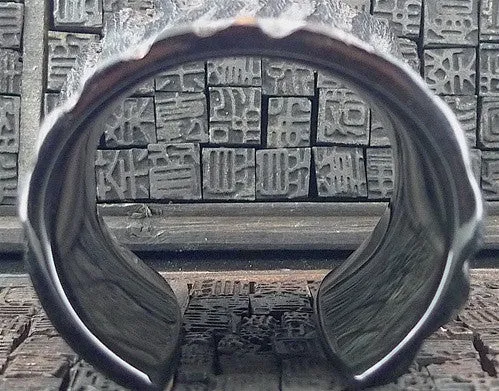 Oriental Arts Rough Horn Cuff Bracelet