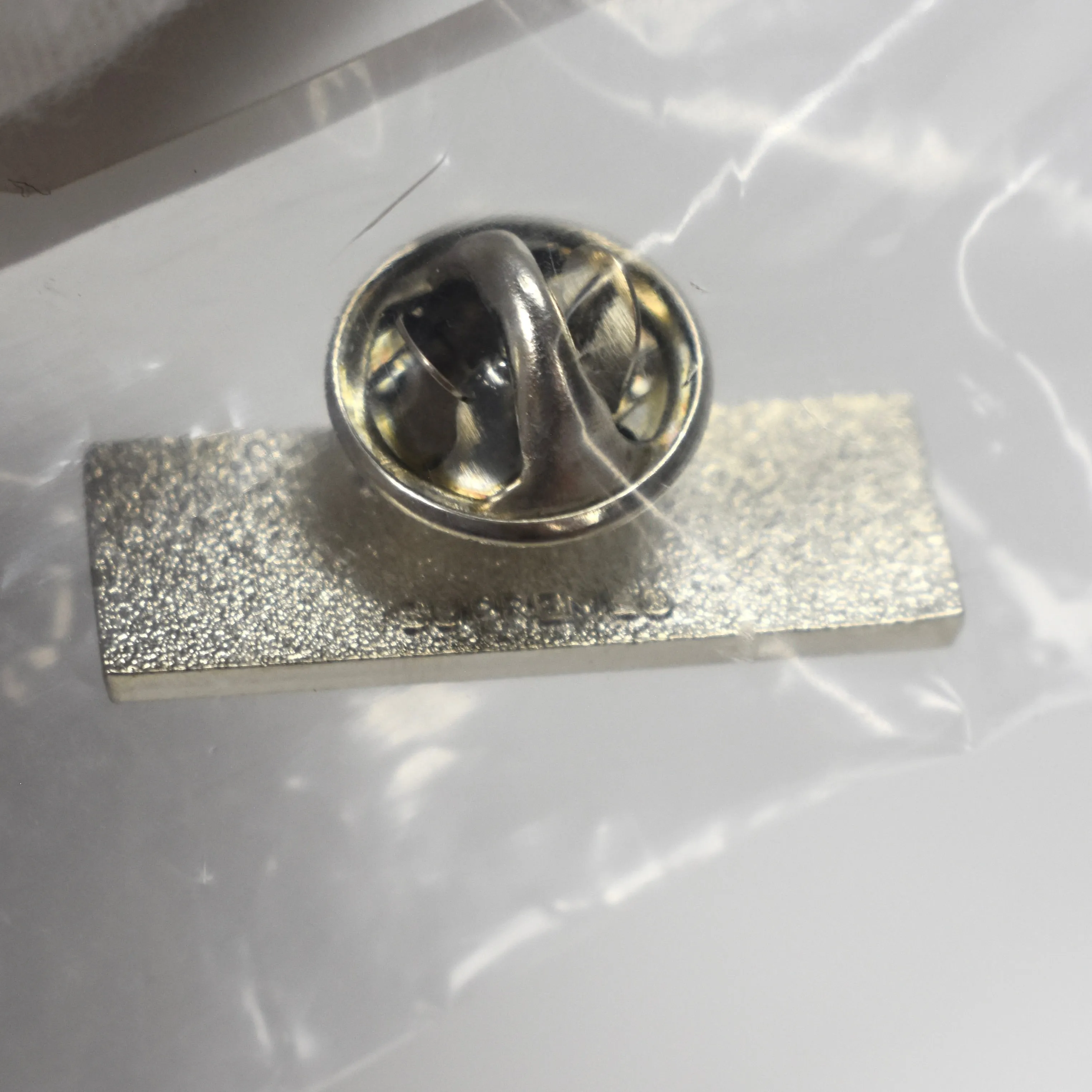 Supreme - FW22 Don't Fuck Around Pin